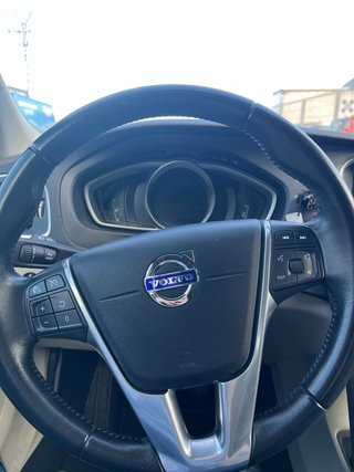 Volvo V40 2016