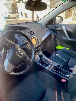 Mazda 3 2012