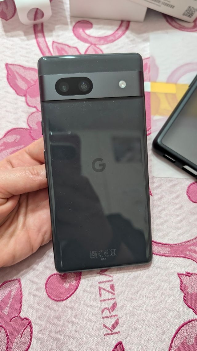 Google pixel 7a