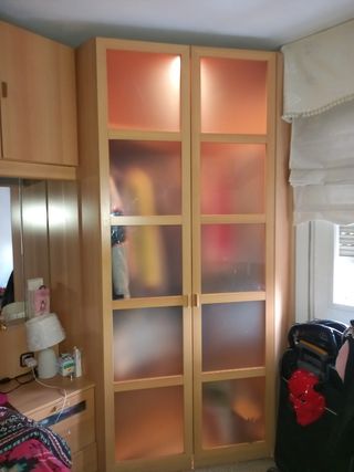 Armario de salón urge vender por mudanza