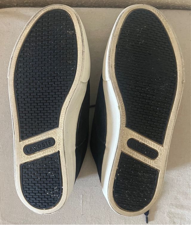 Zapatillas LACOSTE hombre .