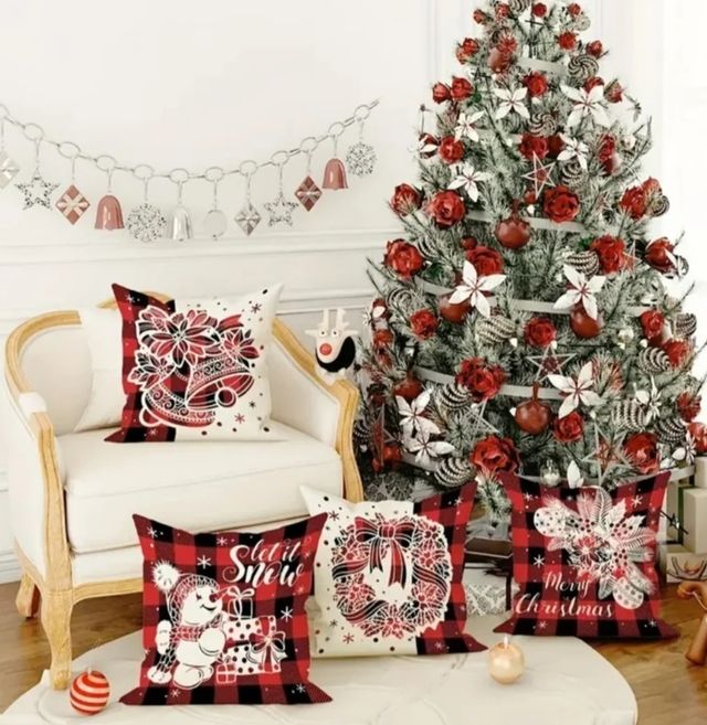 Lote 4 capas de almofada 40x40cm. Motivos Natalinos
