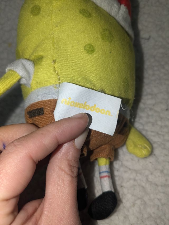 Peluche navideño de Bob Esponja