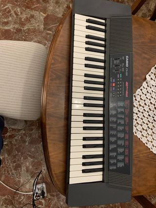 Piano casio ctk-200