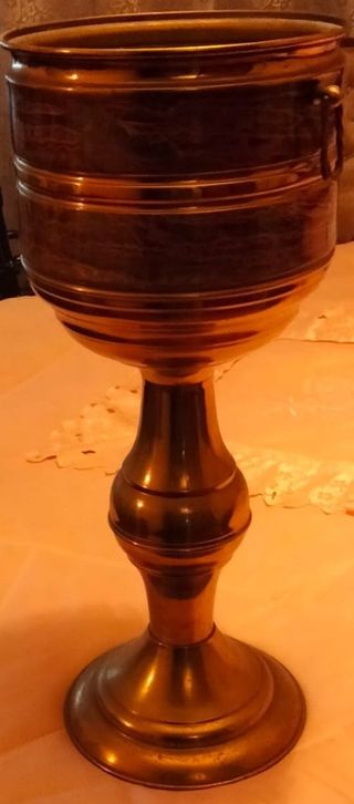 FLORERO DE METAL DE PIE