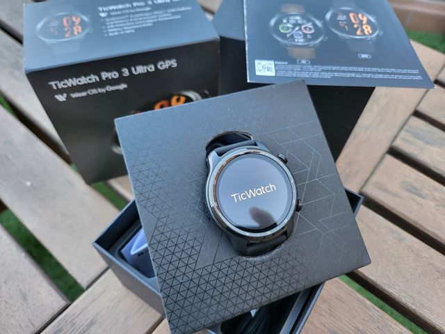 Smartwatch Ticwatch Pro 3 Ultra