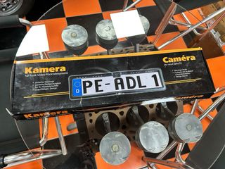 Portamatriculas con camara A ESTRENAR