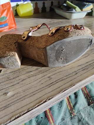 DOS PARES DE ZAPATOS NUEVOS