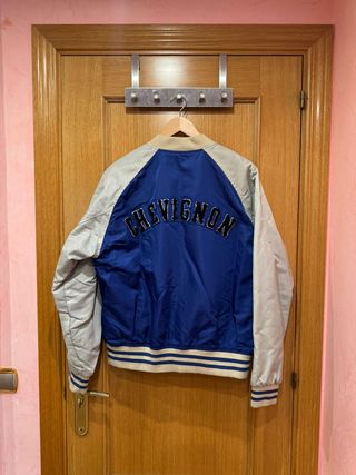 Cazadora tela Chevignon talla L