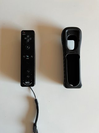 Pack Wii+Mandos+8 juegos- Buen estado