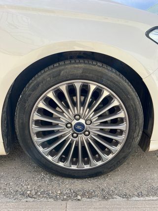 Llantas 18 pulgadas Ford Mondeo + neumáticos