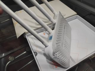 Router Xiaomi Mi Wi-Fi Router 4 (DVB4190CN)