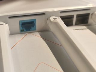 Router Xiaomi Mi Wi-Fi Router 4 (DVB4190CN)