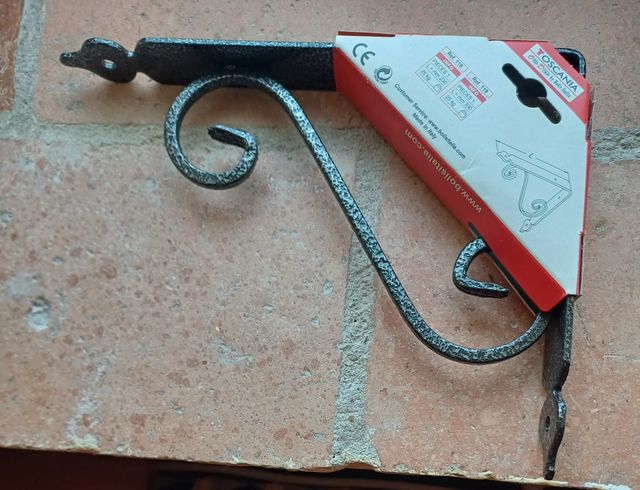 Reggimensola in ferro battuto