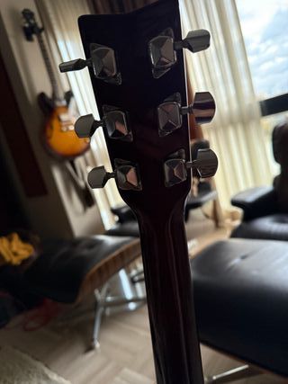 Guitarra electroacústica Yamaha F 340