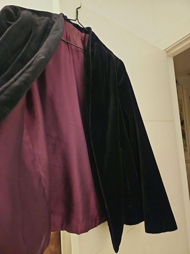 Chaqueta terciopelo negra