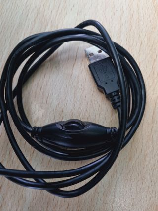 Webcam Full HD 1080p con microfono e luce