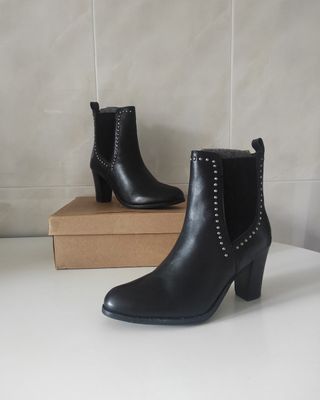 Botines auténtico cuero Apolina.Nuevos.