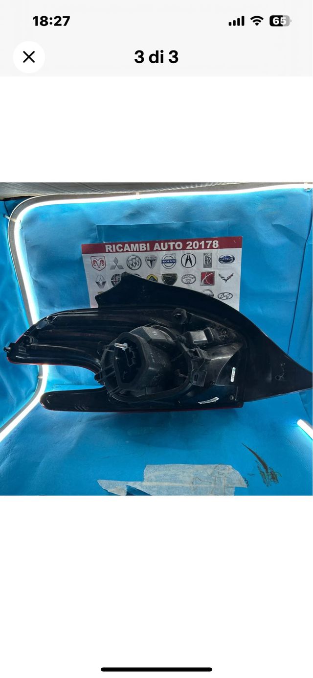 FANALE POSTERIORE DESTRO PEUGEOT 208 LED