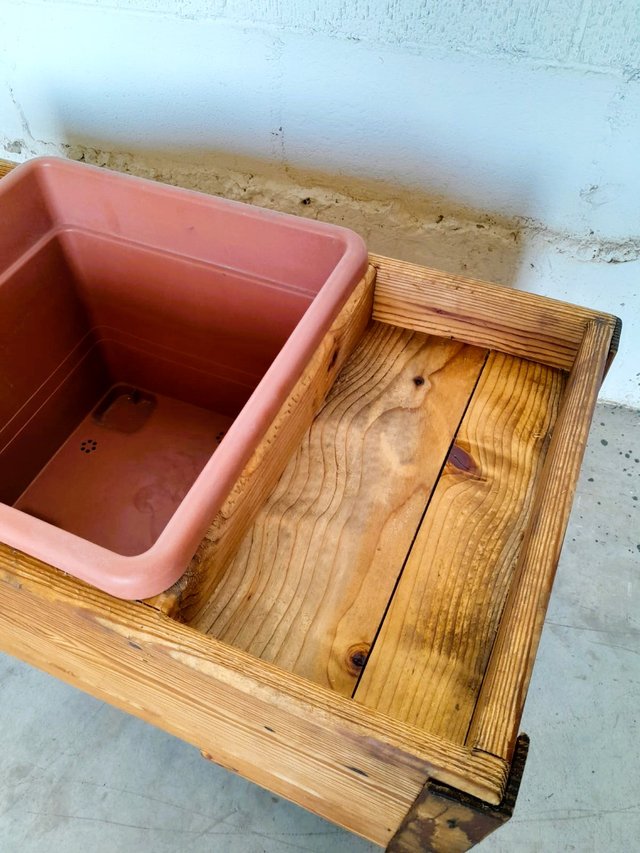 Macetero de madera