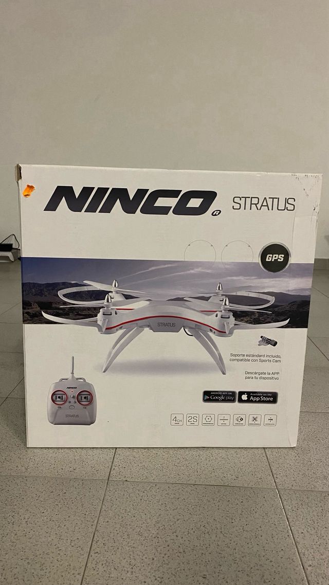 Dron Ninco Stratus