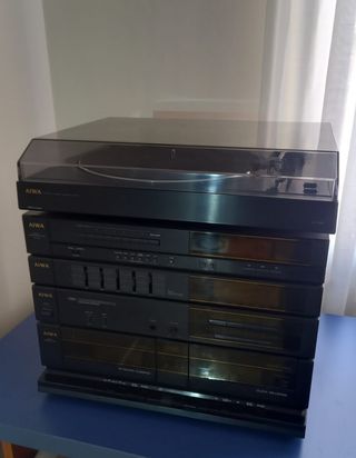 Tocadiscos con minicadena