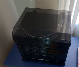 Tocadiscos con minicadena