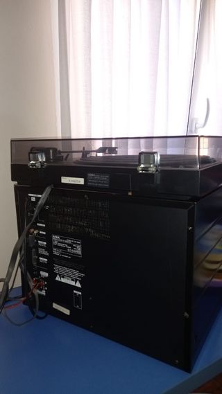 Tocadiscos con minicadena