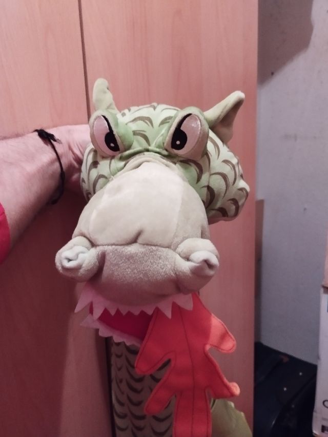 Peluche Dragón