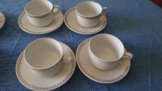 TAZAS ANTIGUAS Muy BONITAS un par 10 euros