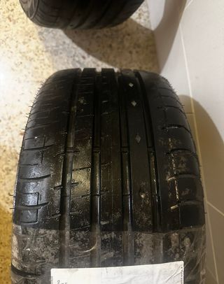 2 Ruedas 245/40/R17 95W NUEVAS❗️