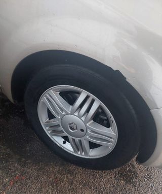 Renault Grand Scenic 2006, 7 plazas, etiqueta C