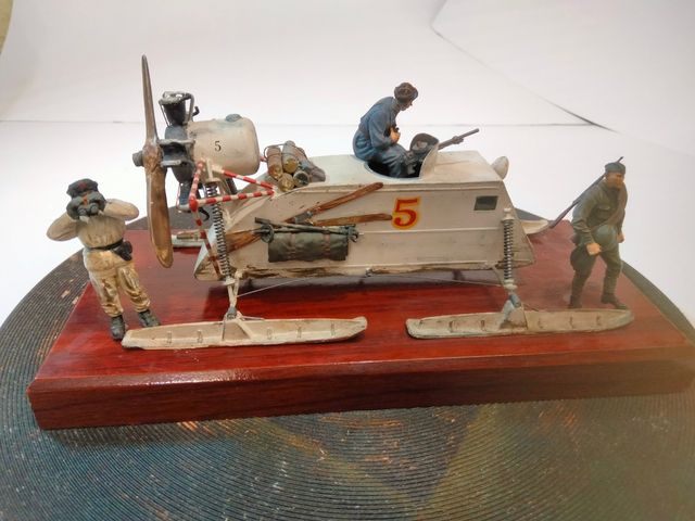 Maqueta de deslizador soviético