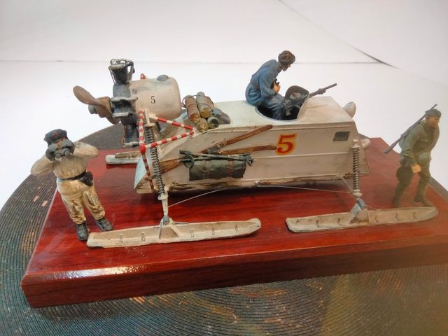 Maqueta de deslizador soviético