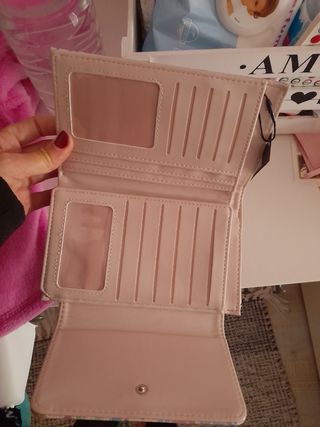 Monedero a estrenar ULTIMO PRECIO