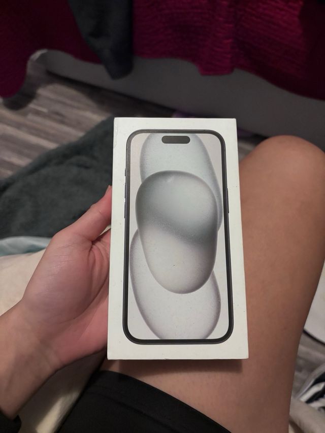 Caja iphone 15