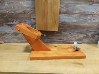 Jamonero de madera
