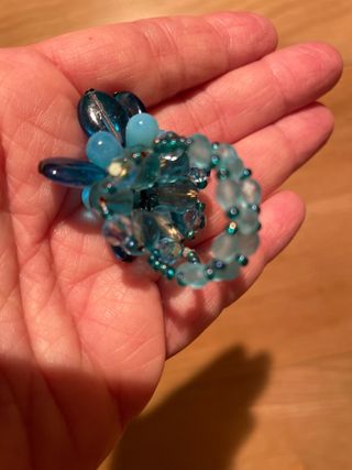 Anillo bisutero azul