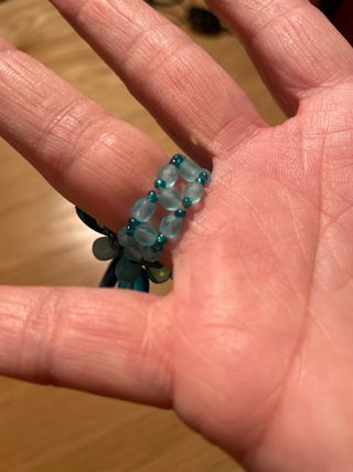 Anillo bisutero azul