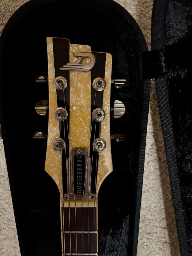 Guitarra electrica Duesemberg Model Fullerton