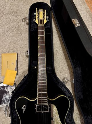 Guitarra electrica Duesemberg Model Fullerton