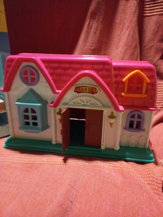 Casa de muñecas plegable. HOME SWEET.
