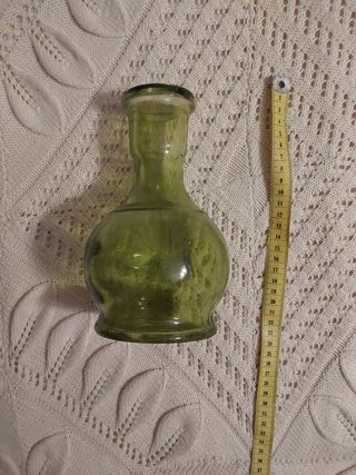 Jarra de vidrio antigua