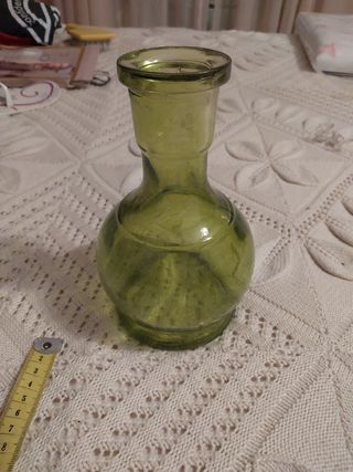 Jarra de vidrio antigua