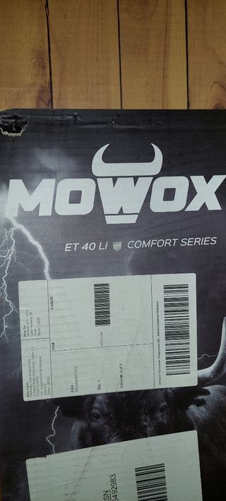 Desbrozadora cortabordes Mowox Nueva con bateria