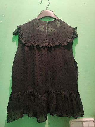Blusa de Tirantes de Plumeti Negra 