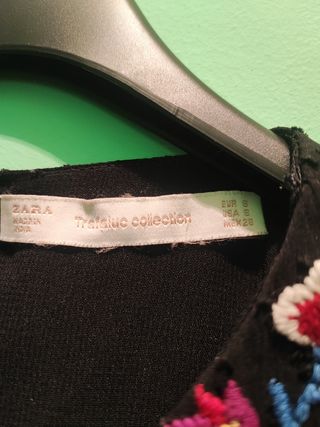 Blusa de Tirantes de Plumeti Negra 