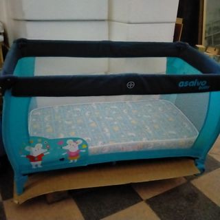 Cuna parque con cambiador y colchón