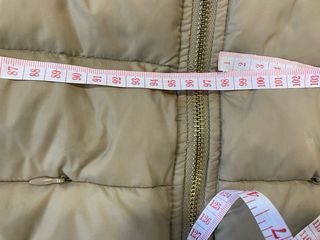 Plumas ligero beige Mango talla M