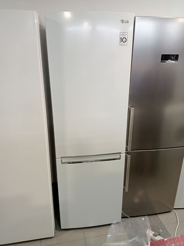 Nibiera marca LG de un metro 85